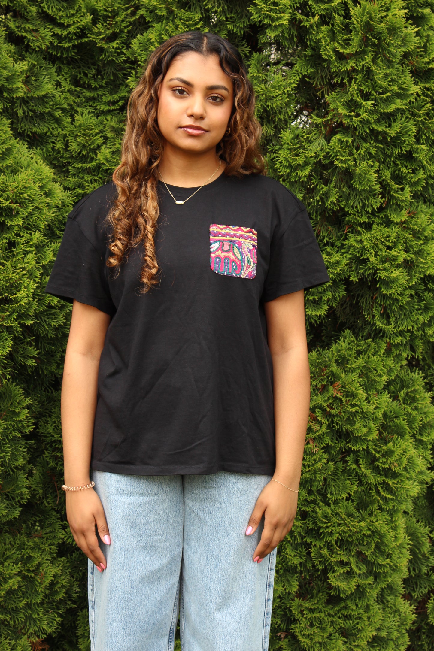 Organic black T-shirt